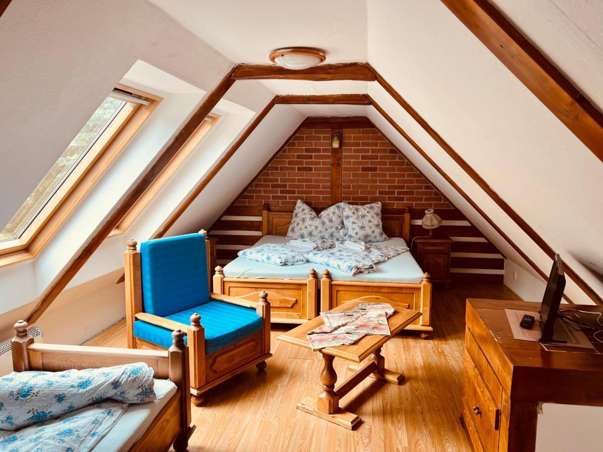 Hotel Na Vyhlidce Korenov Bagian luar foto