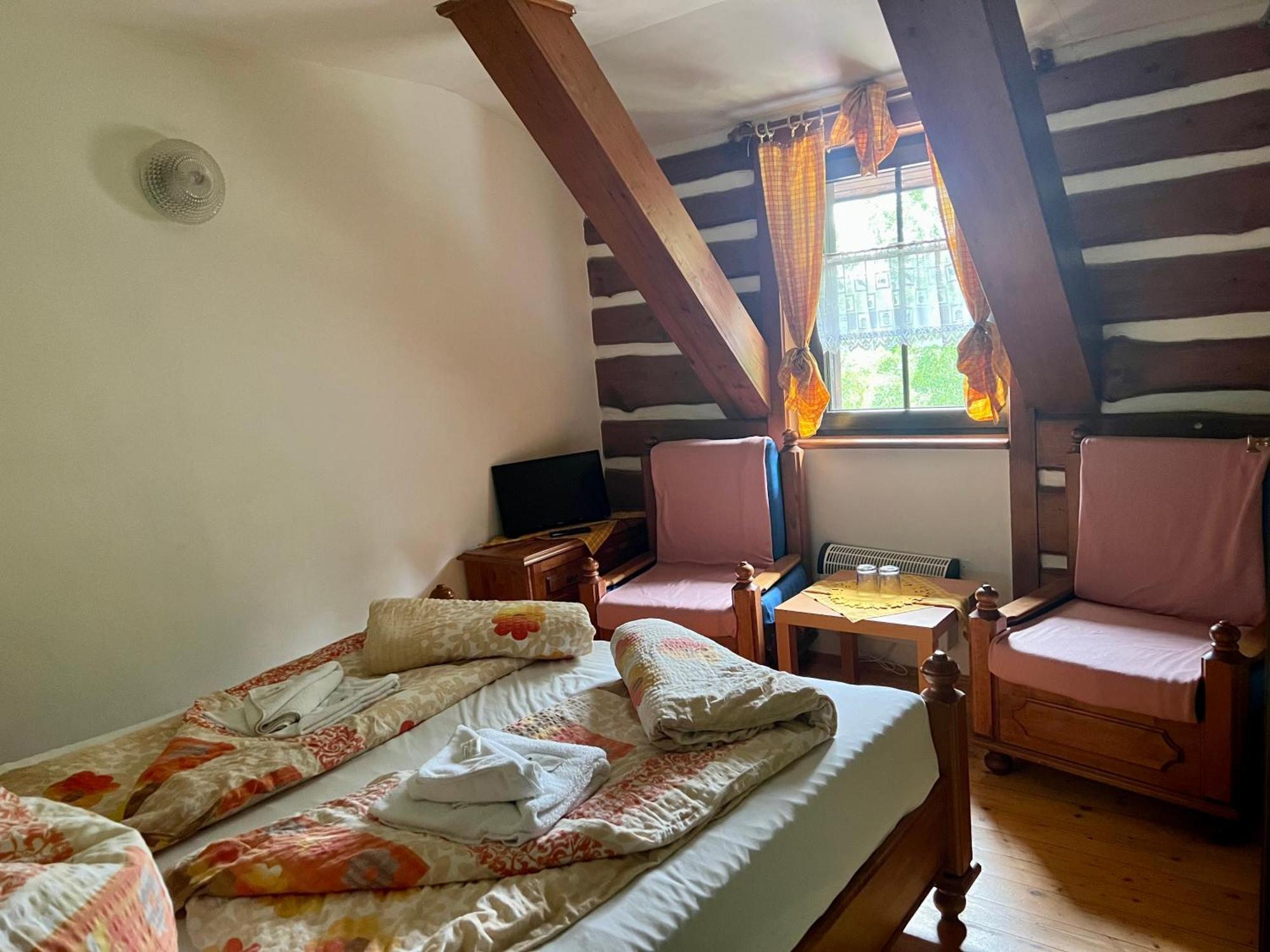 Hotel Na Vyhlidce Korenov Bagian luar foto