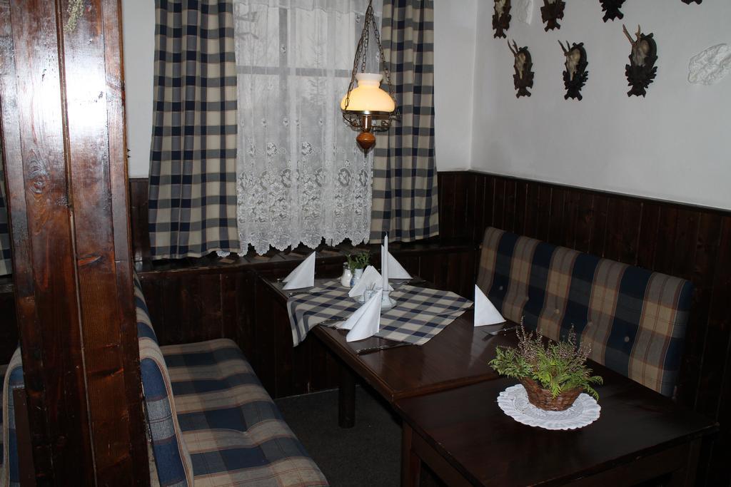 Hotel Na Vyhlidce Korenov Bagian luar foto