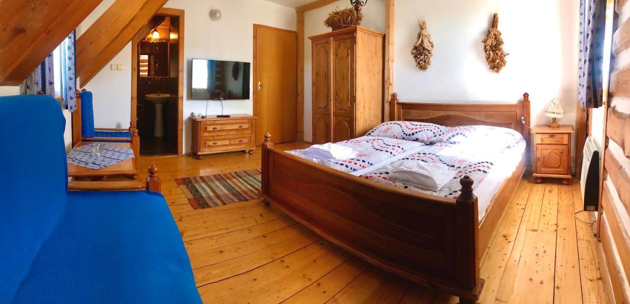 Hotel Na Vyhlidce Korenov Bagian luar foto